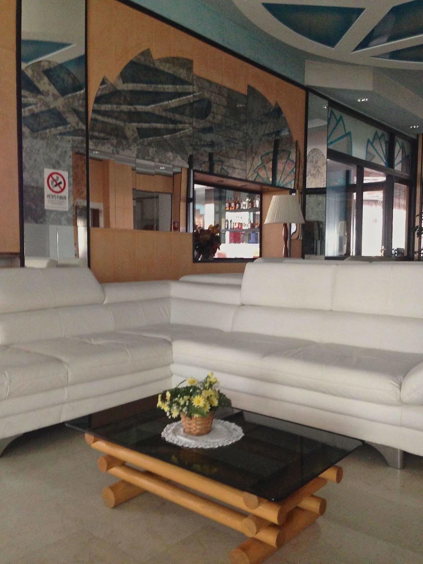 Hotel Carlton Beach ริมินี ภายนอก รูปภาพ